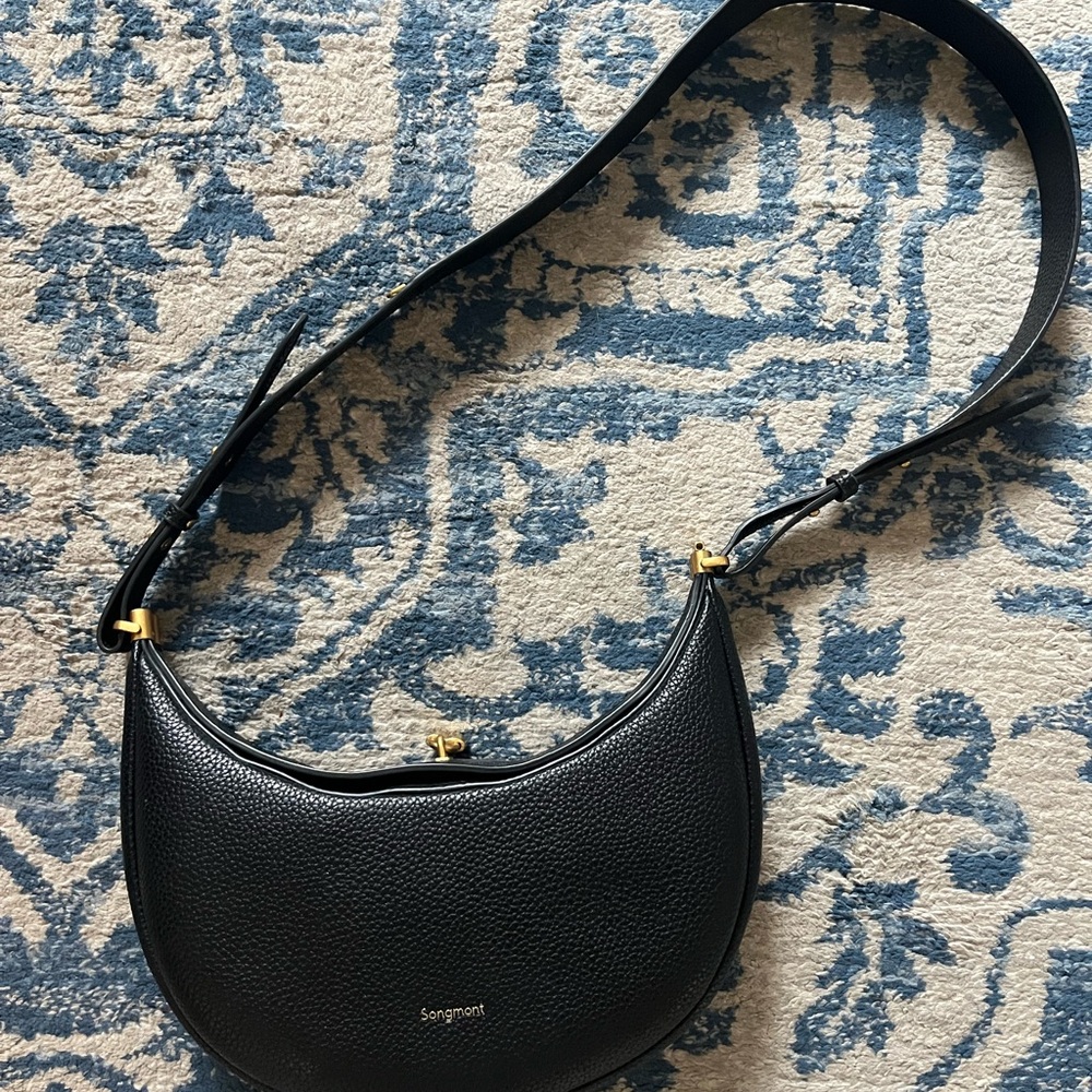 Black Shoulder Bag